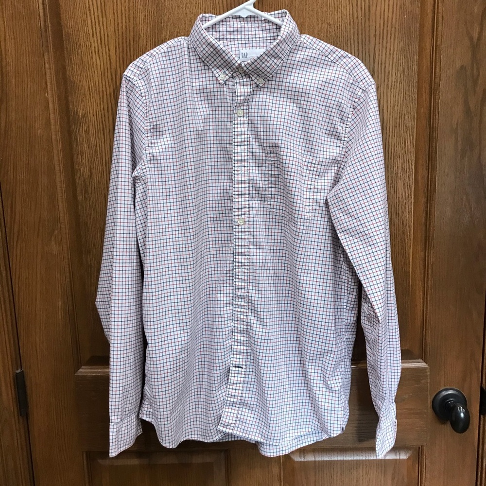 Men’s GAP Long Sleeved Button Down Shirt